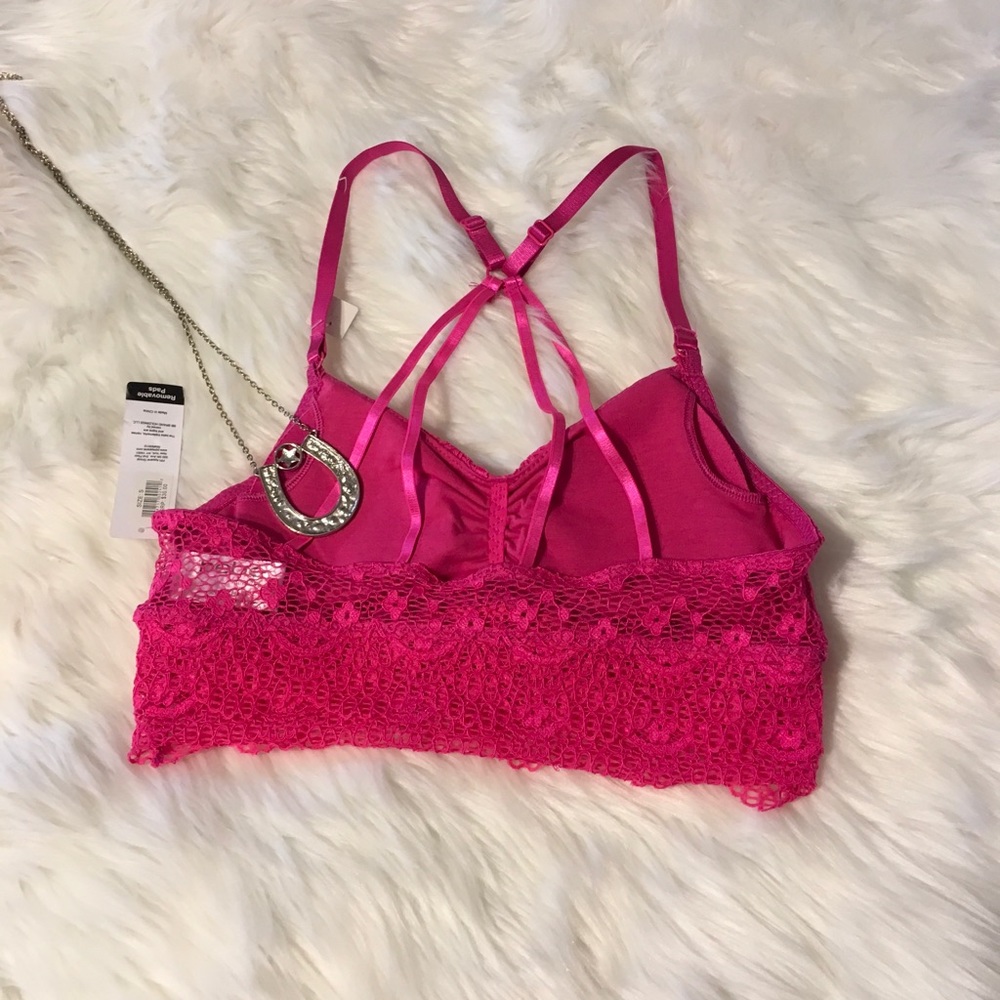 🆕💋BeBe Bra - Picture 7 of 8